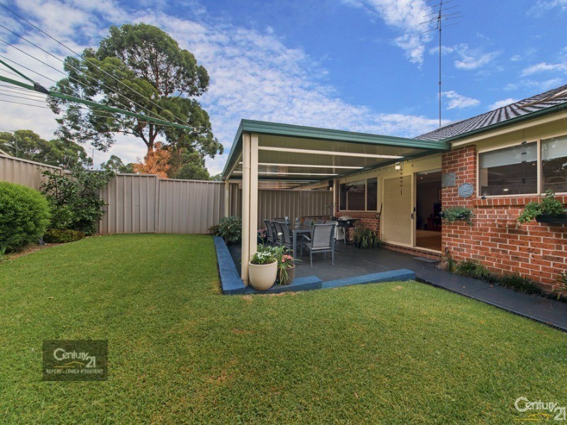 2/12 Schoolhouse Road, Glenmore Park NSW 2745