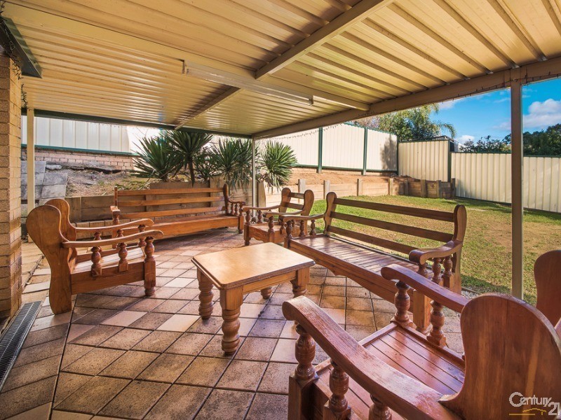 2 Silverdale Road, Wallacia NSW 2745