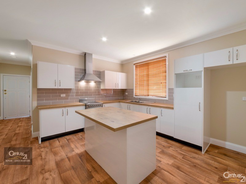 72 Second Street, Warragamba NSW 2752