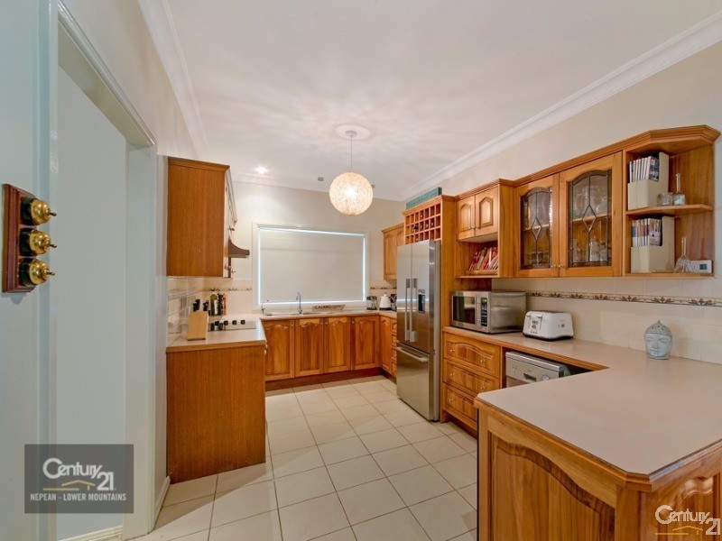 5 Ninth Street, Warragamba NSW 2752