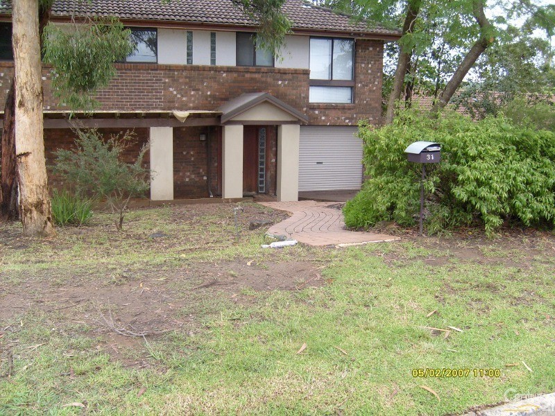 31 Thirteenth Street, Warragamba NSW 2752