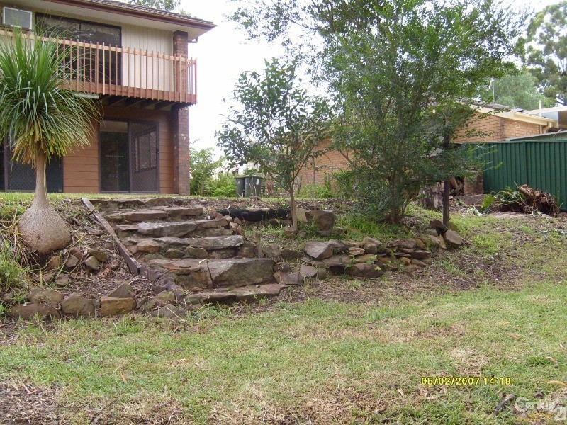 31 Thirteenth Street, Warragamba NSW 2752