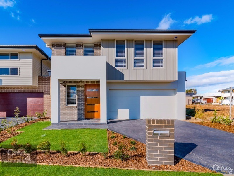 6 Riverflat Drive, Glenmore Park NSW 2745