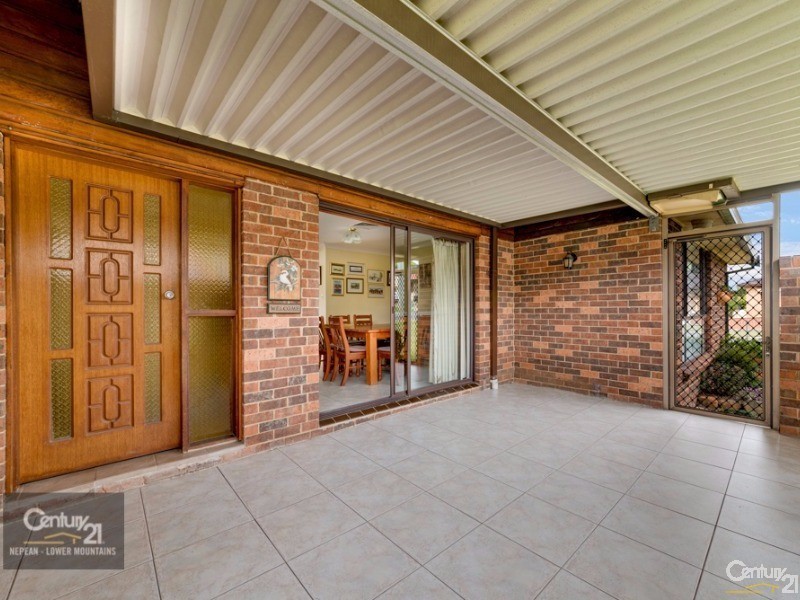 13 Green Street, Wallacia NSW 2745