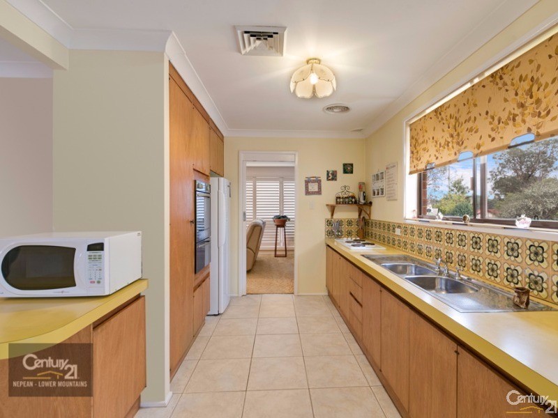 13 Green Street, Wallacia NSW 2745