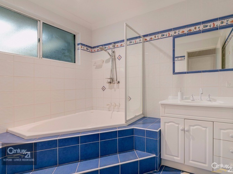 9 Schoolhouse Road, Regentville NSW 2745