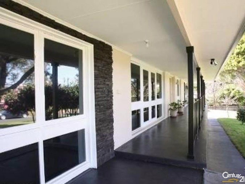 9 Hill Street, Glenbrook NSW 2773