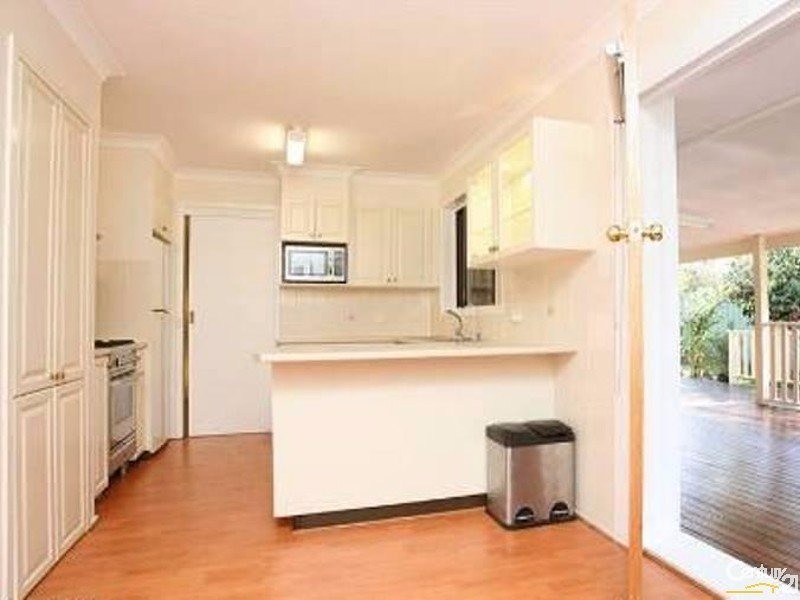 9 Hill Street, Glenbrook NSW 2773
