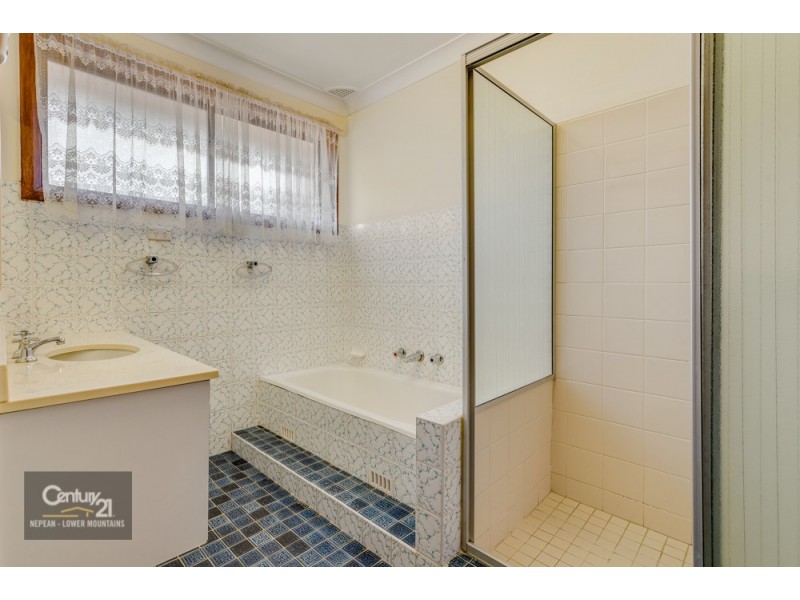 16 Green Street, Wallacia NSW 2745