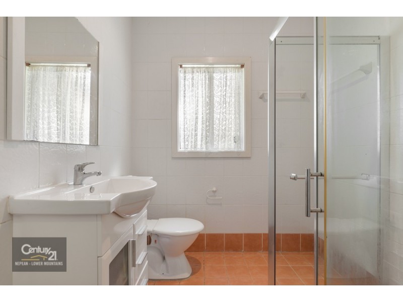 9 First Street, Warragamba NSW 2752