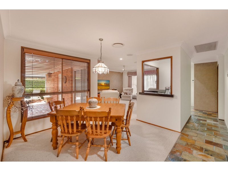 15 Sales Avenue, Silverdale NSW 2752