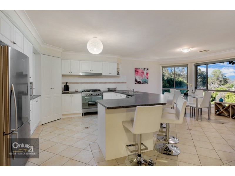 4 McAuliffe Place, Silverdale NSW 2752