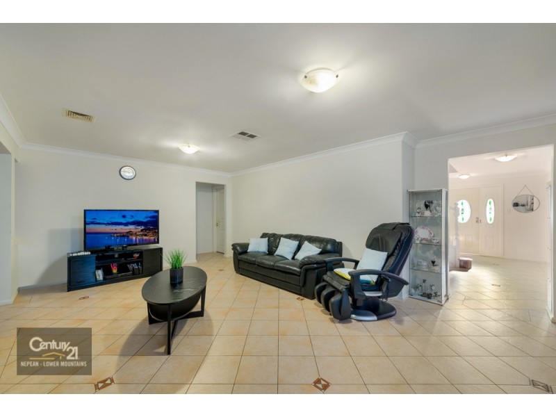 4 McAuliffe Place, Silverdale NSW 2752