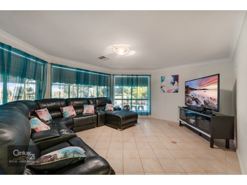 4 McAuliffe Place, Silverdale NSW 2752