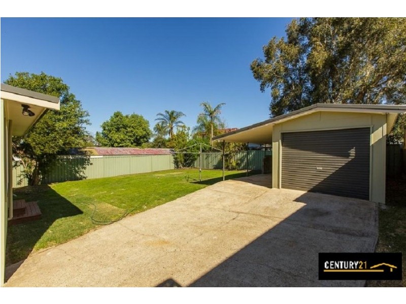 16 Peter Pan Avenue, Wallacia NSW 2745