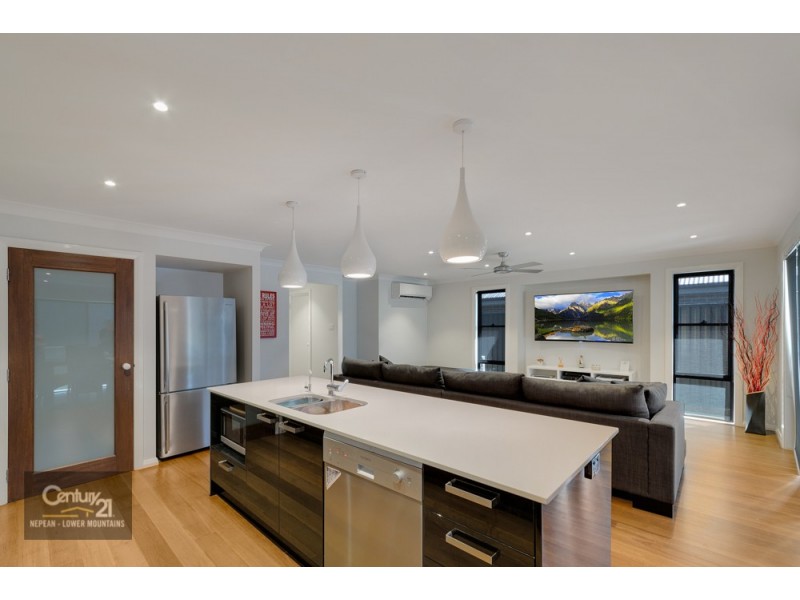 46 Tall Trees, Glenmore Park NSW 2745