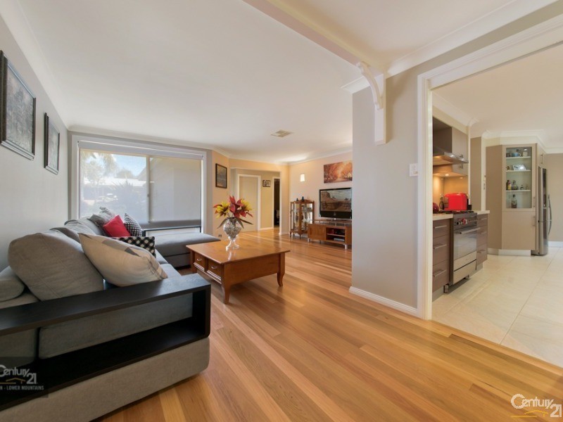 5 Coveny Street, Silverdale NSW 2752