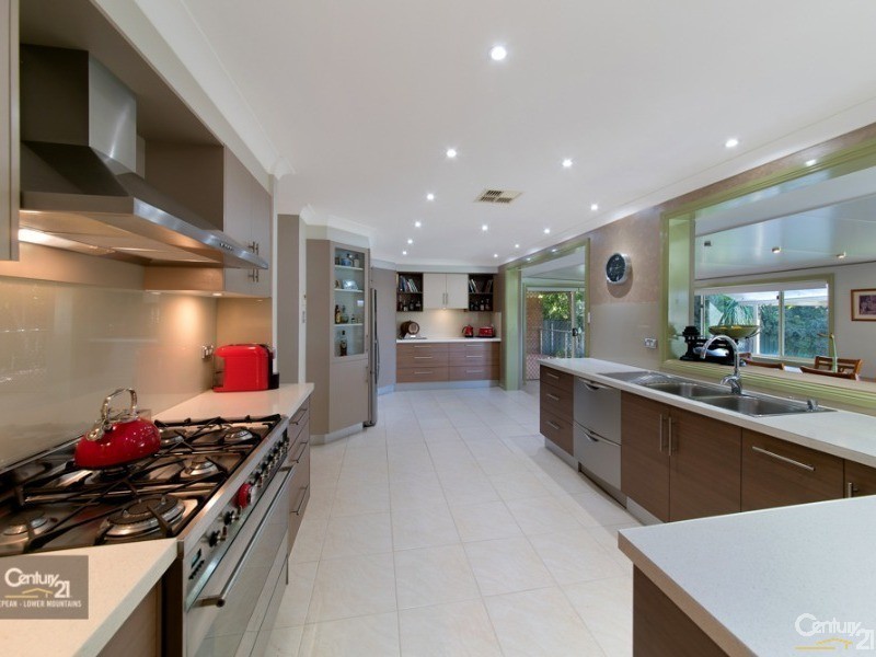 5 Coveny Street, Silverdale NSW 2752