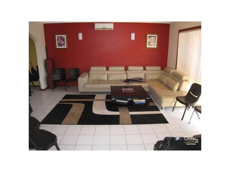 Bossley Park NSW 2176