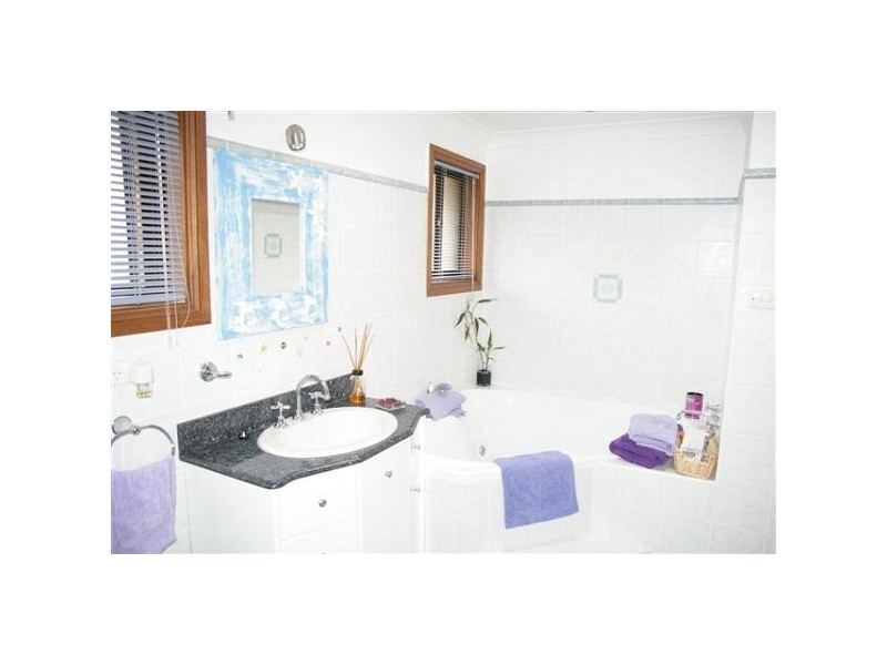 Bossley Park NSW 2176