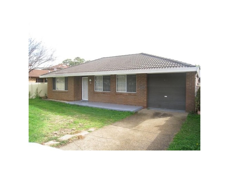 Edensor Park NSW 2176