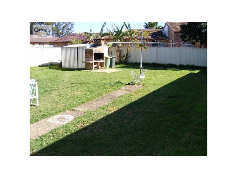 Edensor Park NSW 2176