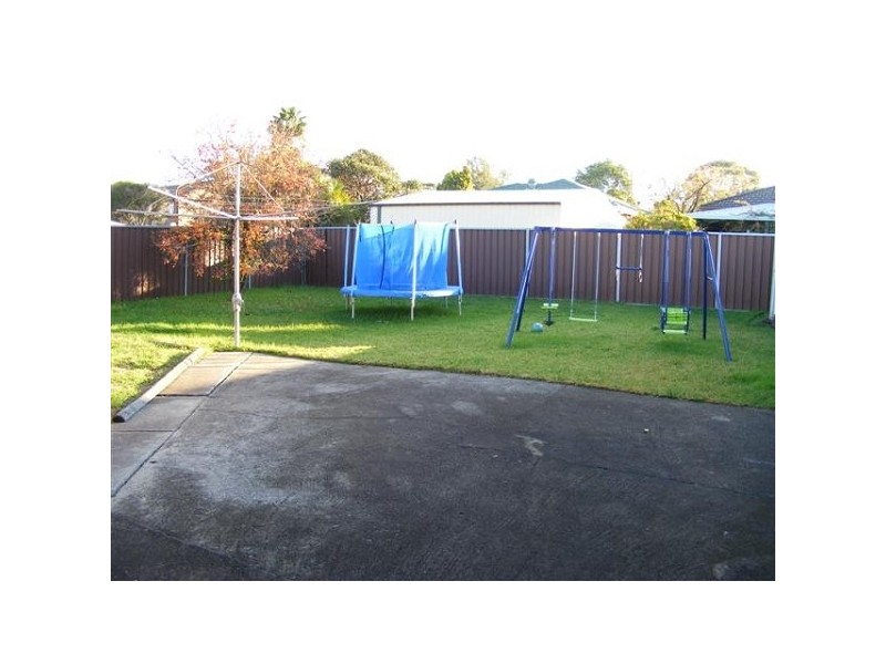 Bossley Park NSW 2176