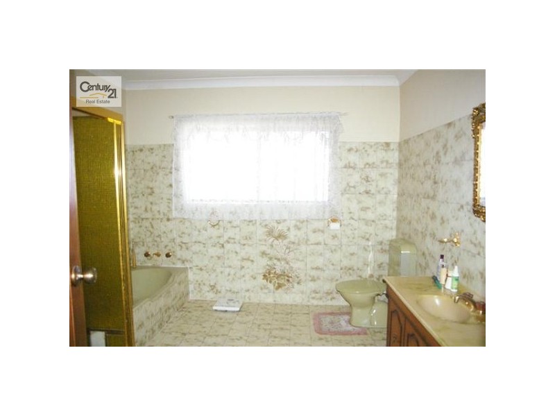 Bossley Park NSW 2176