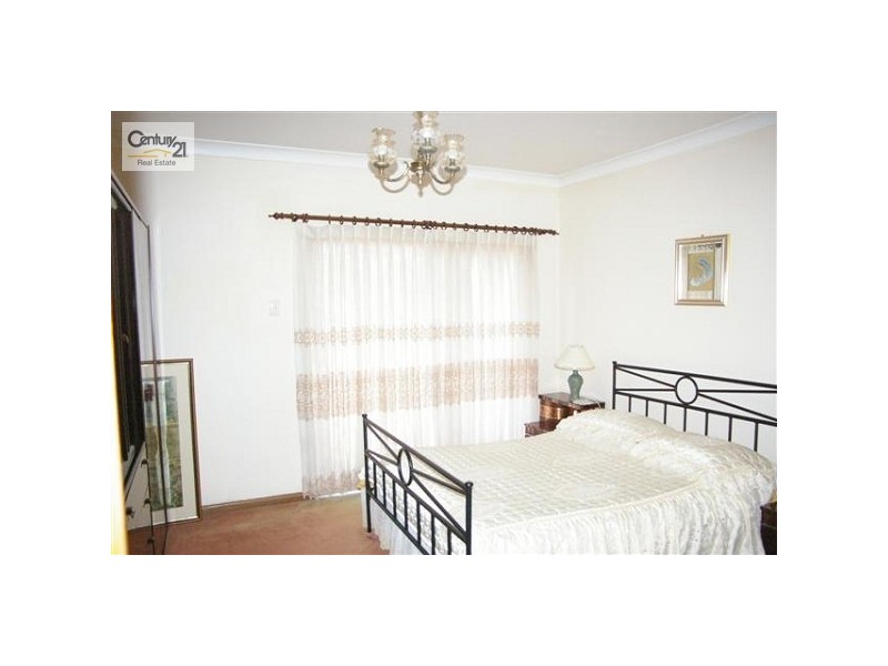 Bossley Park NSW 2176