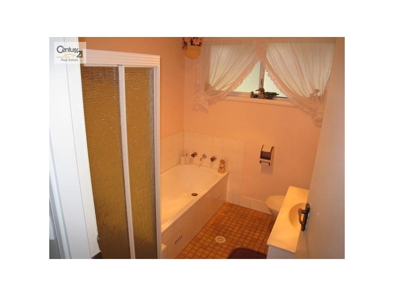 St Johns Park NSW 2176