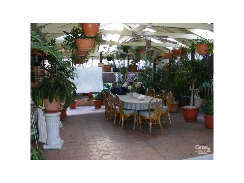 6 Hale Place, Fairfield Heights NSW 2165