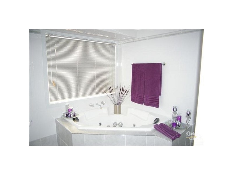 Greenfield Park NSW 2176