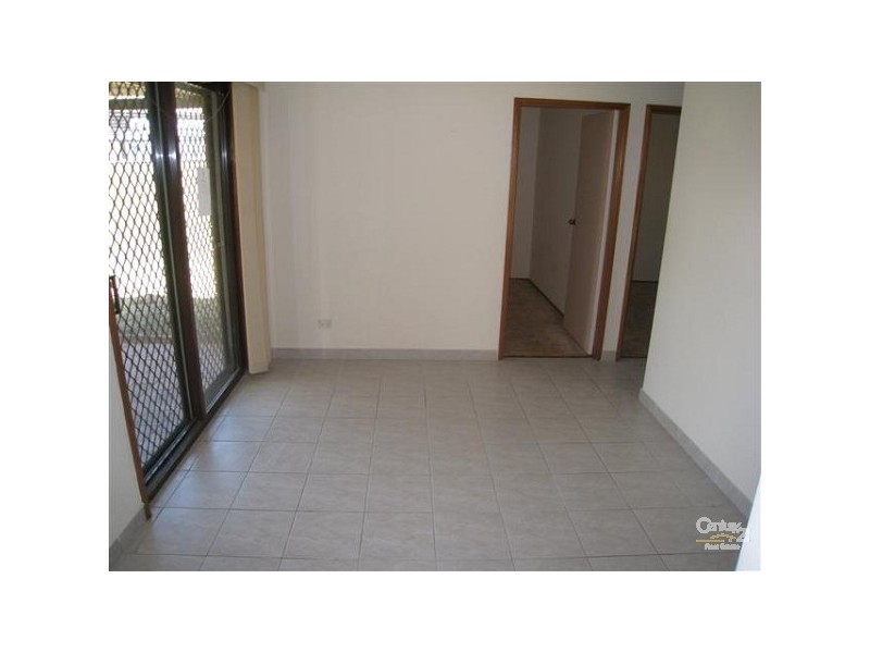 7/16 Benghazi Street, Bossley Park NSW 2176