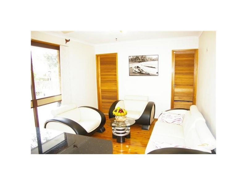 Bossley Park NSW 2176