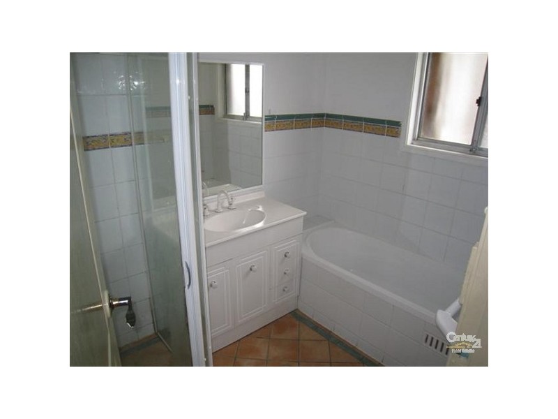 Bossley Park NSW 2176