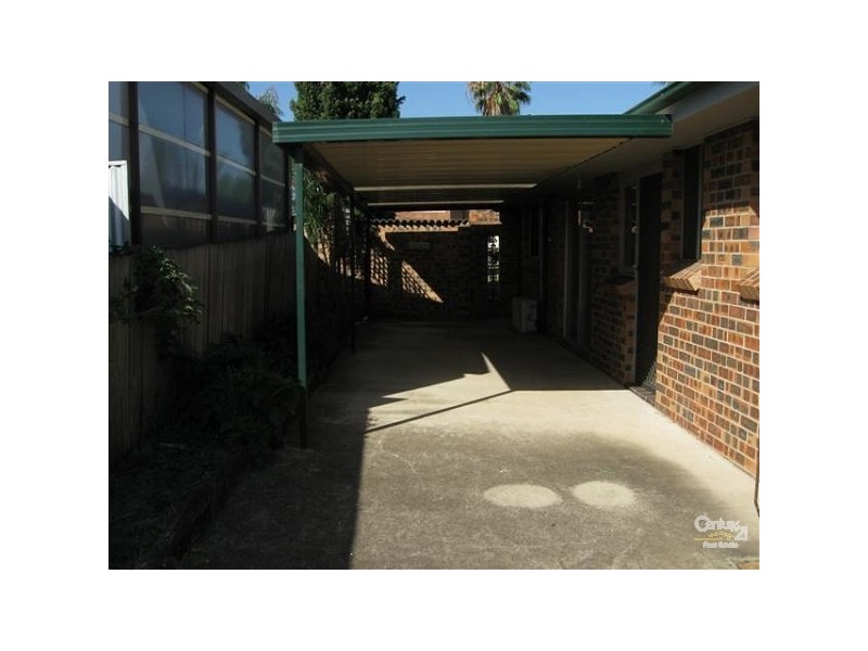 16 Tuncurry Street, Bossley Park NSW 2176