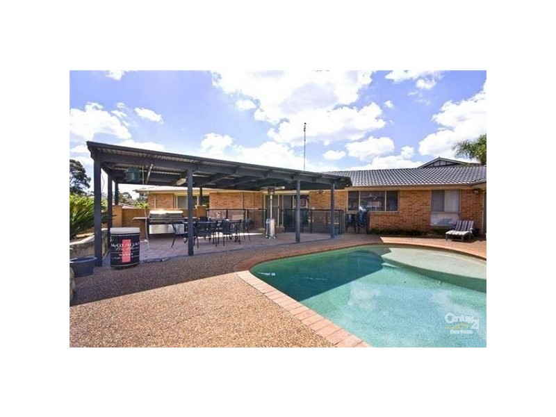 Edensor Park NSW 2176