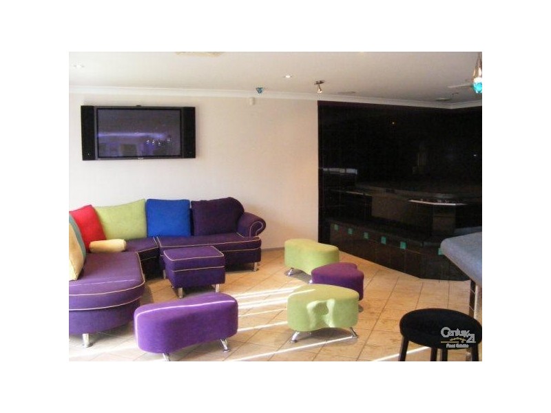 Edensor Park NSW 2176