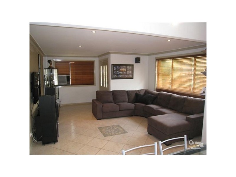 Bossley Park NSW 2176