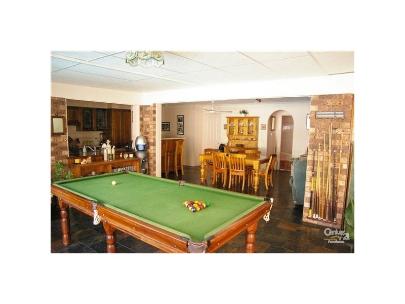 4 Teak Close, Bossley Park NSW 2176