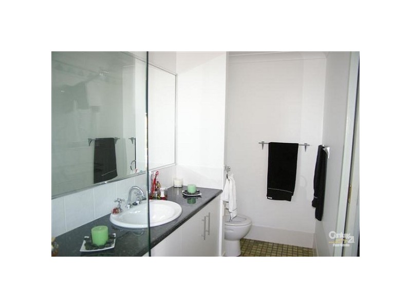 4 Teak Close, Bossley Park NSW 2176