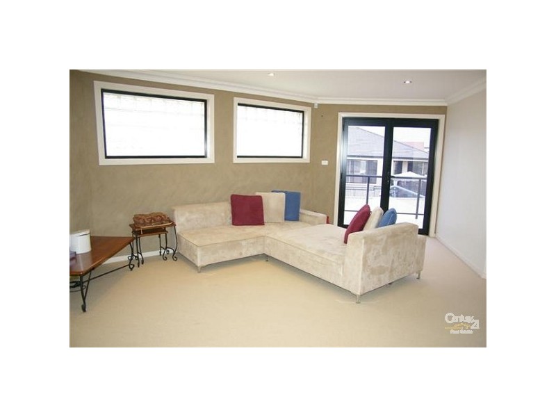 3 Thorpe Place, Abbotsbury NSW 2176