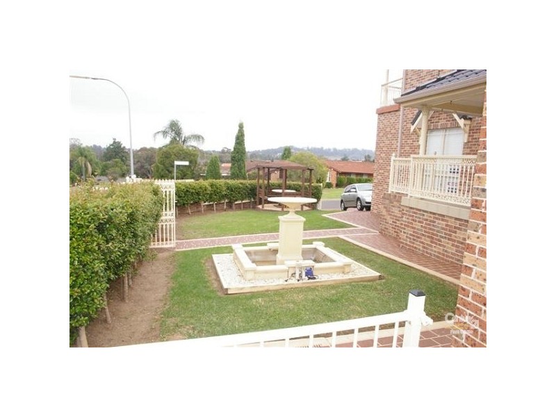 7 Yass Close, Bossley Park NSW 2176