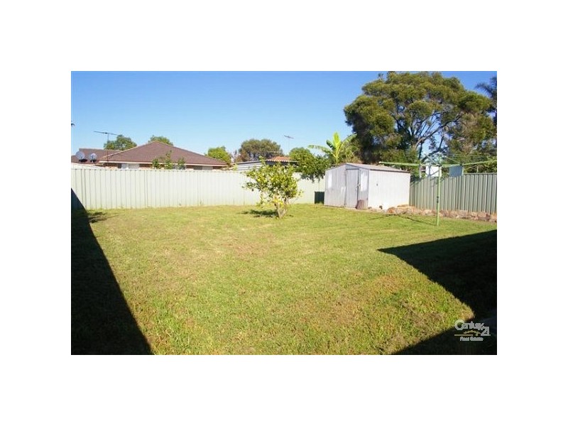 63 Mulligan Street, Bossley Park NSW 2176