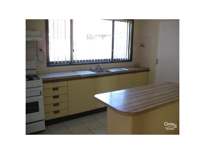 2 Penfold Place, Edensor Park NSW 2176