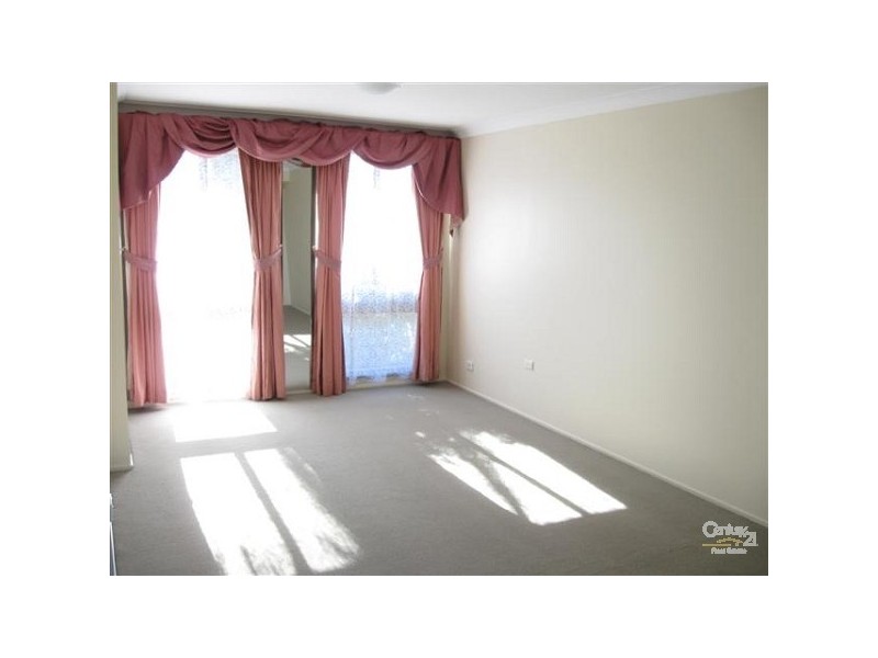 2 Penfold Place, Edensor Park NSW 2176