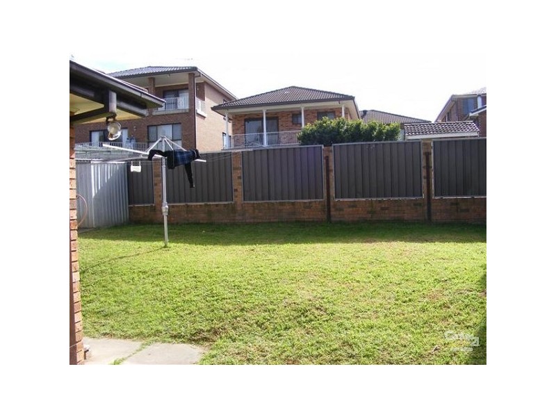 Bossley Park NSW 2176