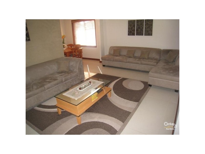 49 Bettong Crescent, Bossley Park NSW 2176