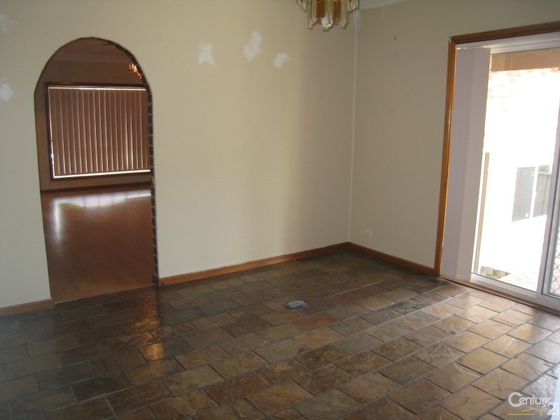 Bossley Park NSW 2176