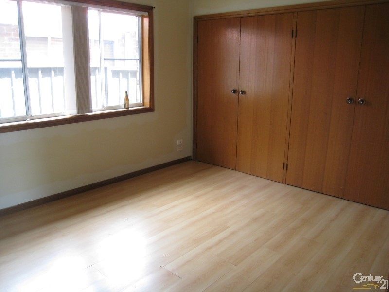 Bossley Park NSW 2176